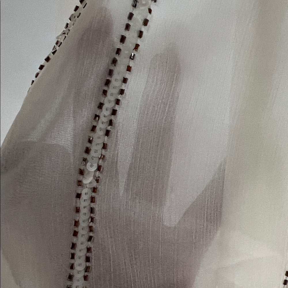 White House Black Market Ivory Geometric Camisole - Picture 4 of 8